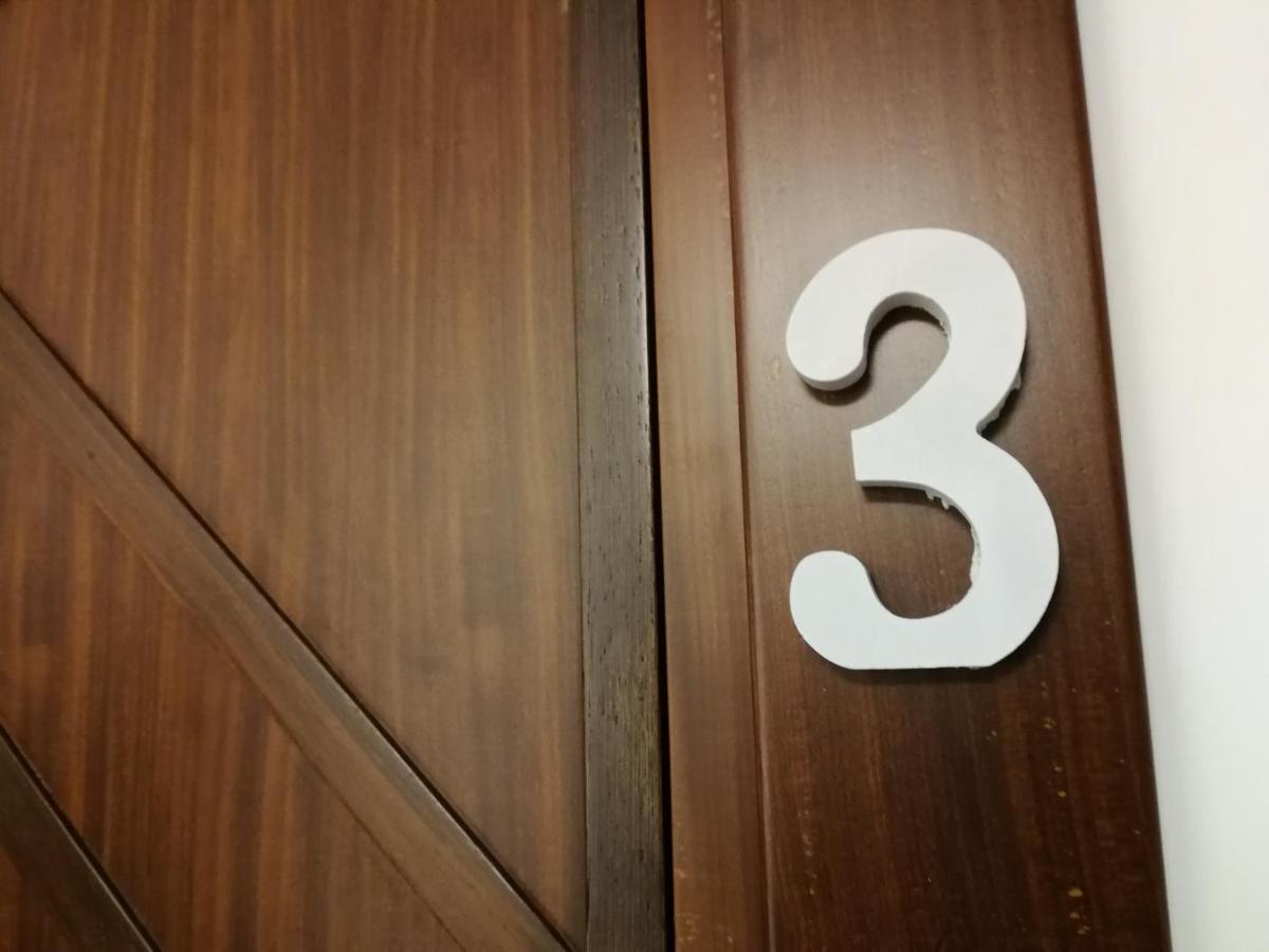 לינה וארוחת בוקר בארי A Casa Di Sara Ermy מראה חיצוני תמונה