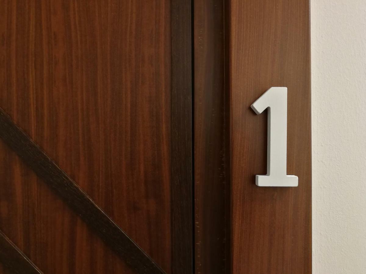 לינה וארוחת בוקר בארי A Casa Di Sara Ermy מראה חיצוני תמונה